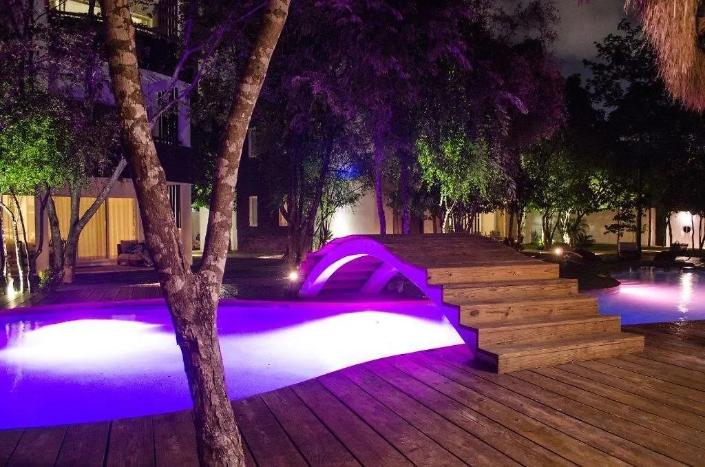 Sandy Ego Tulum Meksyk